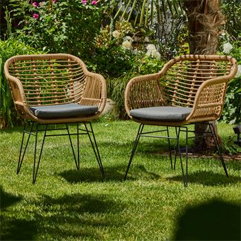 Gartenstuhl PARAMO aus Polyrattan mit Sitzkissen im 2er Set